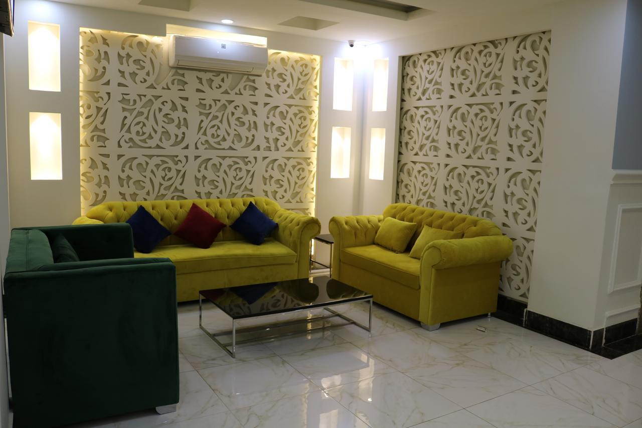 Aparthotel Azdiah Furnished Units *